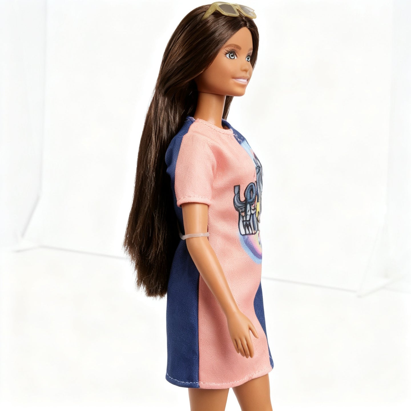 Muñeca Barbie Fashionista 103 FBR37